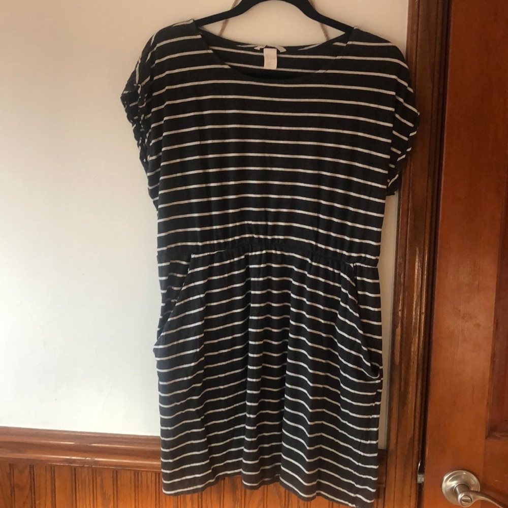 H&M striped dress size large/medium